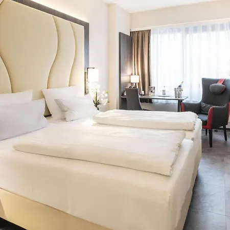 Plaza Hotel Mannheim