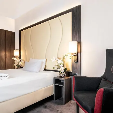 Plaza Hotel