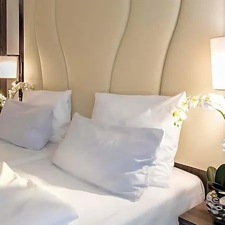 Plaza Hotel Mannheim