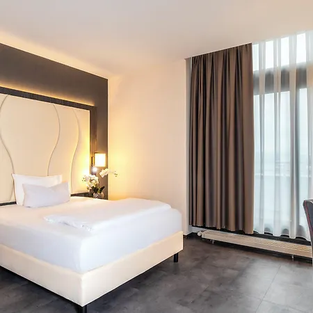 Plaza Hotel