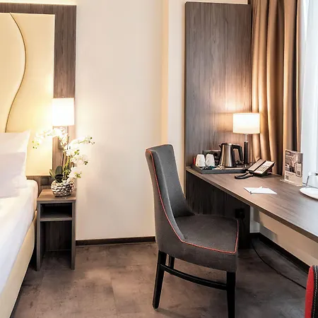 Plaza Hotel