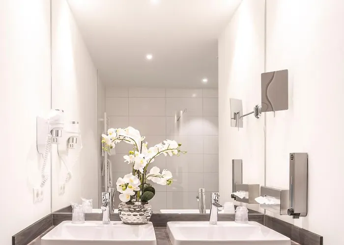 Отель Plaza Мангейм