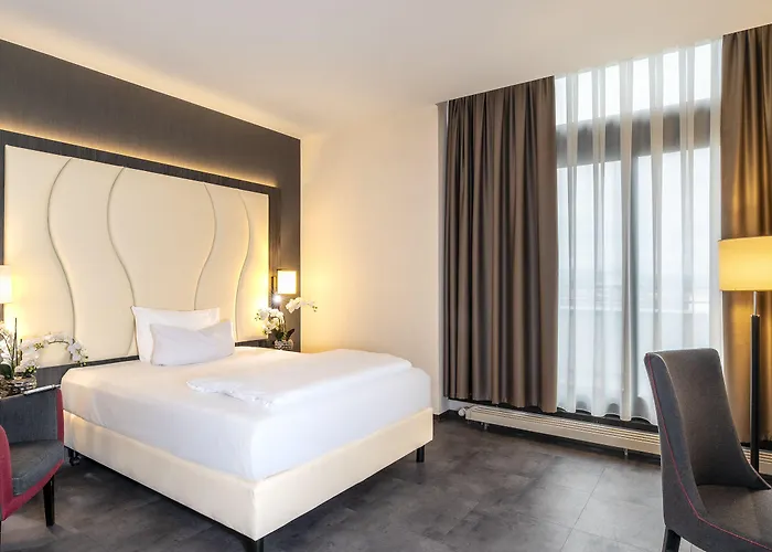 Plaza Отель Мангейм